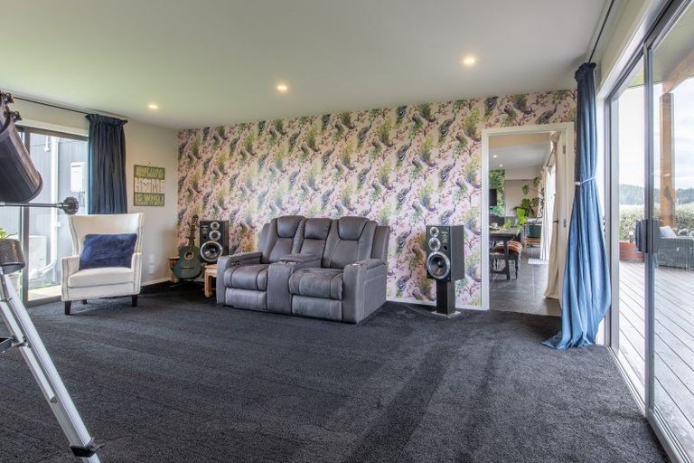 Photo of property in 9 Tamumu Church Road, Otane, Waipawa, 4271