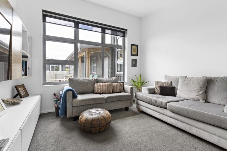 Photo of property in 3 Tuscan Lane, Martinborough, 5711