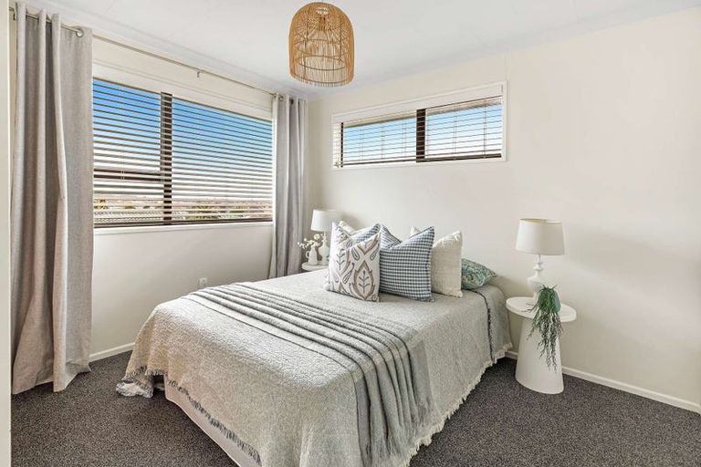 Photo of property in 5 Rangeview Place, Feilding, 4702