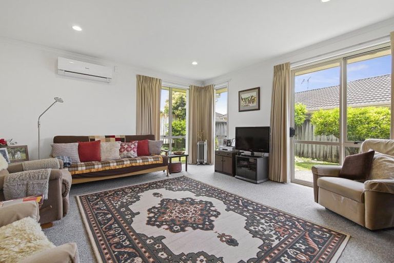 Photo of property in 8 Saint Johns Avenue, Hamilton East, Hamilton, 3216