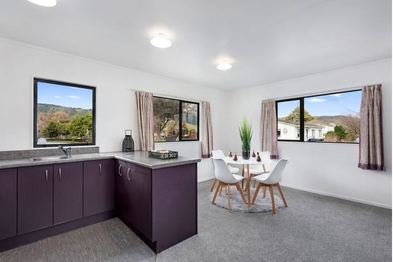 Photo of property in 126 Hewer Crescent, Naenae, Lower Hutt, 5011