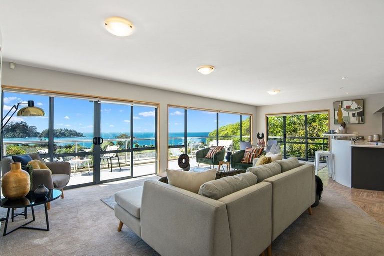 Photo of property in 10 Torlesse Drive, Kaiteriteri, Motueka, 7197