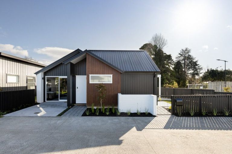 Photo of property in 2 Marata Lane, Te Puke, 3119