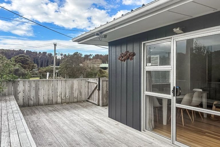 Photo of property in 79 Nash Parade, Foxton Beach, Foxton, 4815