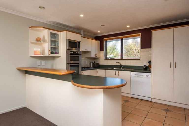 Photo of property in 47b Inwoods Road, Parklands, Christchurch, 8083