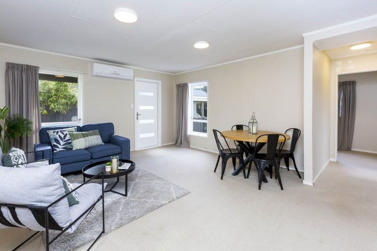 Photo of property in 7b Amber Grove, Birchville, Upper Hutt, 5018