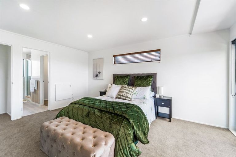 Photo of property in 118 Stanmore Bay Road, Stanmore Bay, Whangaparaoa, 0932