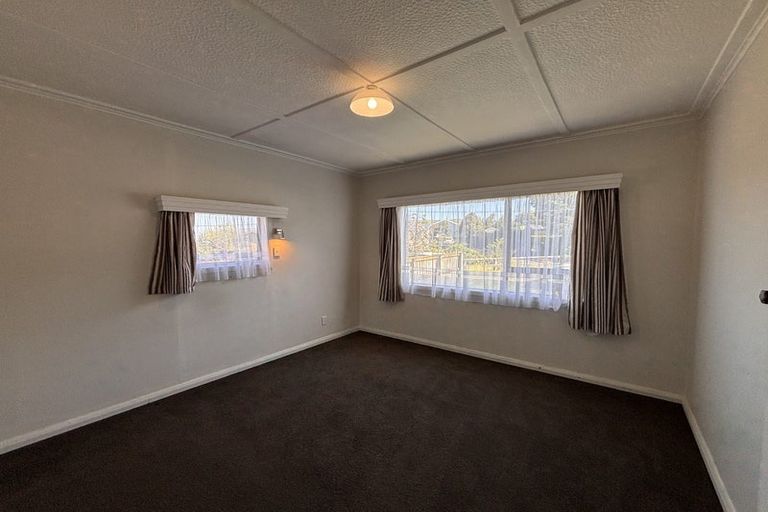 Photo of property in 6a Solway Terrace, Bell Block, New Plymouth, 4312