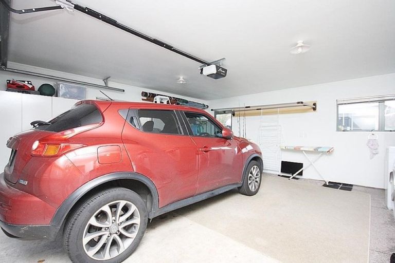 Photo of property in 116 Pacific View Drive, Whangamata, 3620