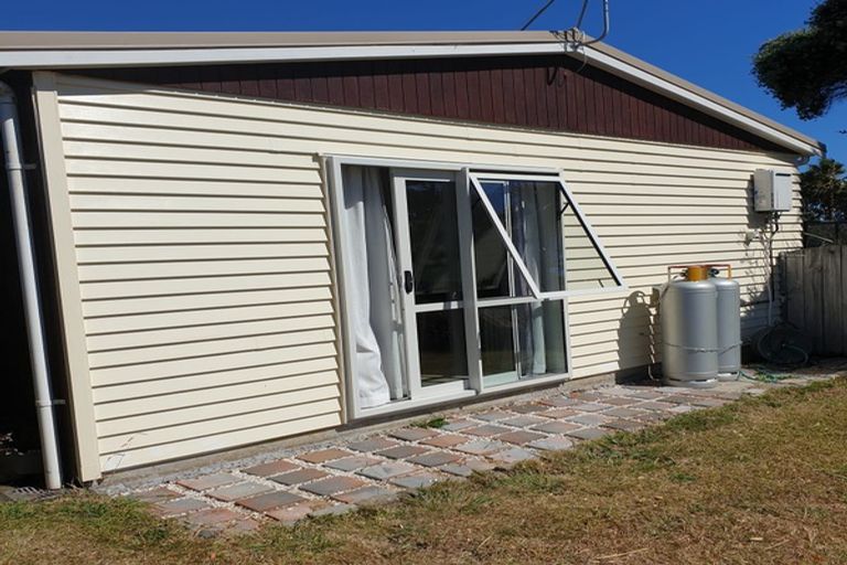 Photo of property in 96 Wharf Road, Clarks Beach, Pukekohe, 2679