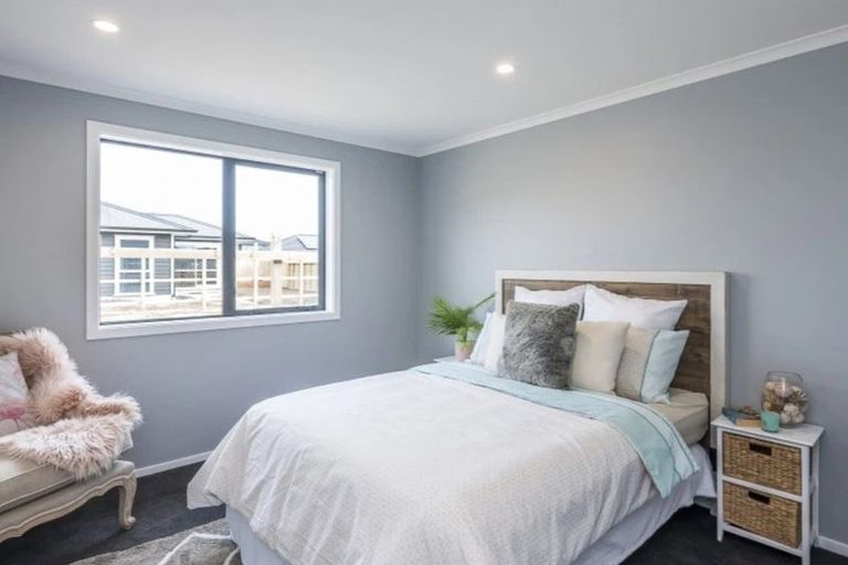 Photo of property in 471 High Street South, Carterton, 5713