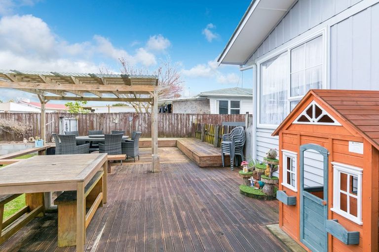 Photo of property in 21 Yvonne Street, Melville, Hamilton, 3206