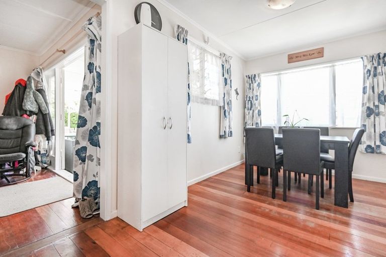 Photo of property in 1239 Cunningham Crescent, Mayfair, Hastings, 4122