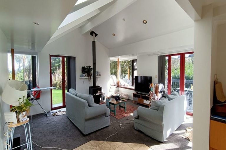 Photo of property in 13 Terry Smyth Drive, Kumeu, 0892