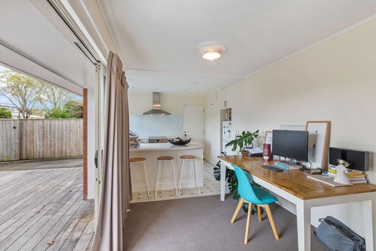 Photo of property in 29b Hatton Road, Orewa, 0931