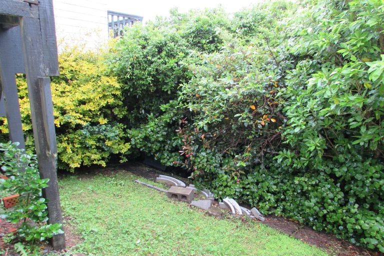 Photo of property in 12a Jacaranda Grove, Maungaraki, Lower Hutt, 5010