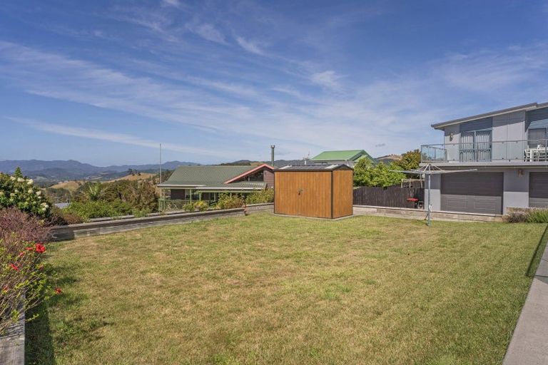 Photo of property in 105 Centennial Drive, Whitianga, 3510