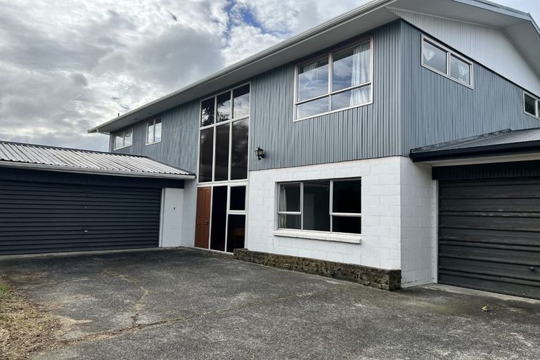 Photo of property in 1/17 Glenvar Road, Torbay, Auckland, 0630