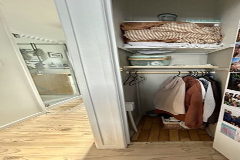 Photo of property in 12/5 Edgars Road, Westmere, Auckland, 1022