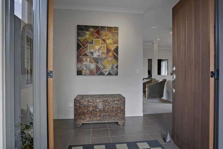 Photo of property in 19c Cooper Crescent, Cambridge, 3434