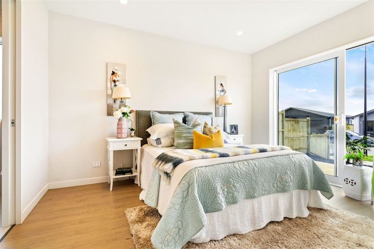 Photo of property in 87 Vinistra Road, Kumeu, 0810