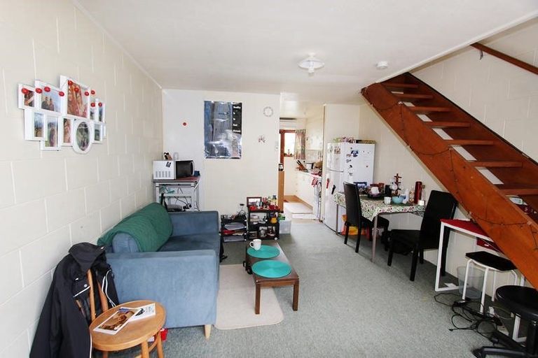 Photo of property in 93 Queen Street, North Dunedin, Dunedin, 9016