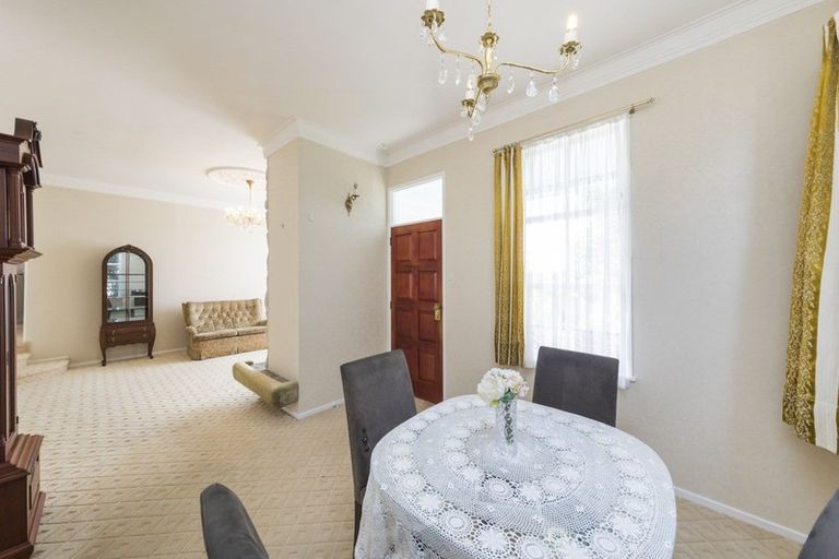 Photo of property in 2 Aotea Street, Feilding, 4702