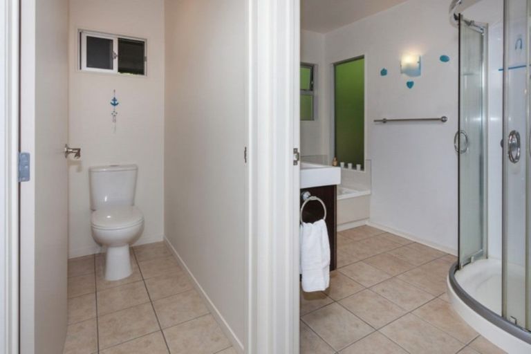 Photo of property in 126 Oratia Place, Onemana, Whangamata, 3691