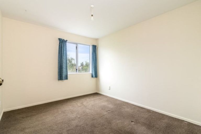 Photo of property in 31 Olliviers Road, Phillipstown, Christchurch, 8011