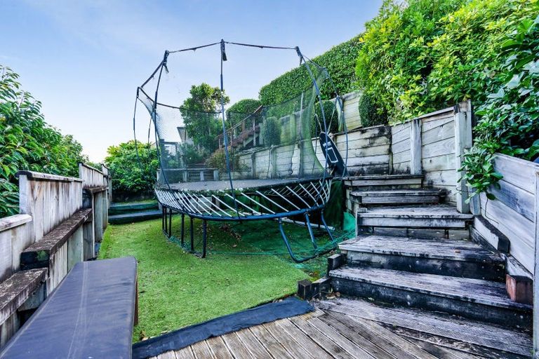 Photo of property in 40 Redwood Crescent, Hurdon, New Plymouth, 4310