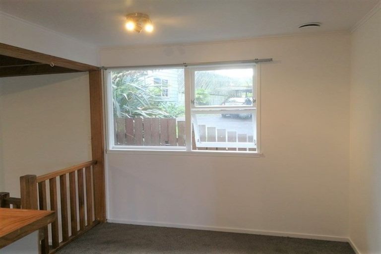 Photo of property in 104 Salamanca Road, Sunnynook, Auckland, 0620