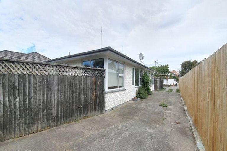 Photo of property in 2/59 Grenville Street, Waltham, Christchurch, 8011
