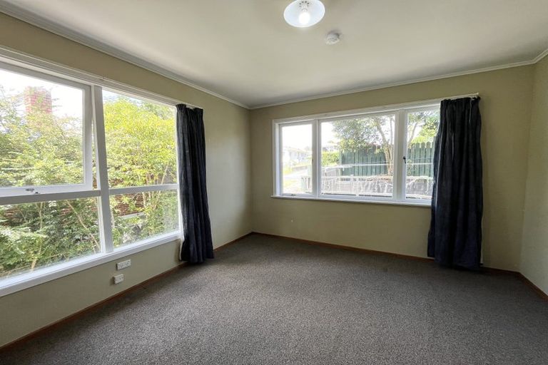 Photo of property in 47 Pomaria Road, Henderson, Auckland, 0610