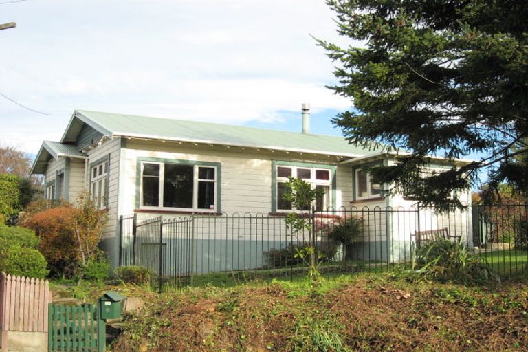 Photo of property in 38 English Avenue, Kenmure, Dunedin, 9011