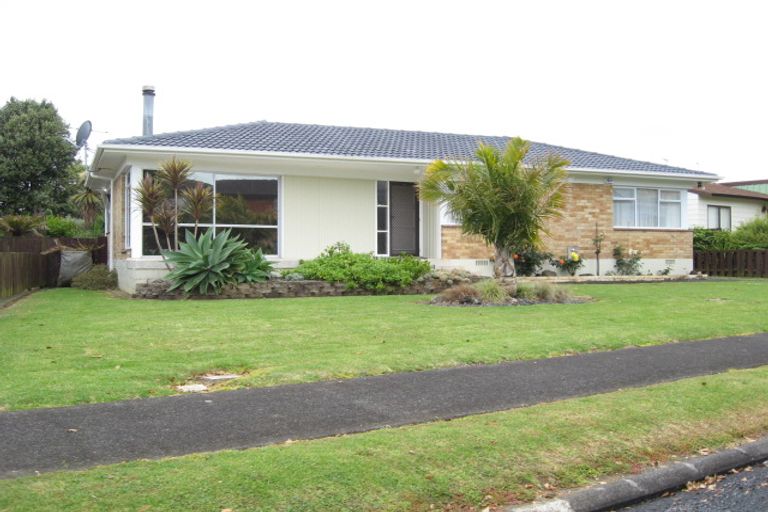 Photo of property in 6 Chipping Dale, Mangere Bridge, Auckland, 2022