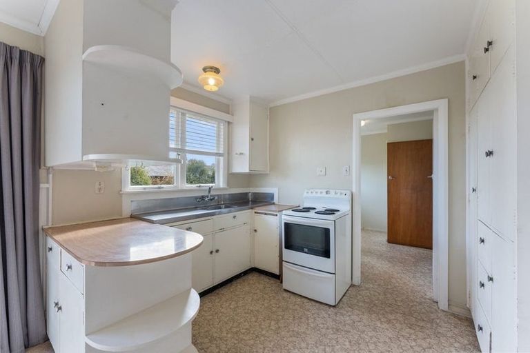 Photo of property in 80 Birmingham Street, Takaro, Palmerston North, 4412