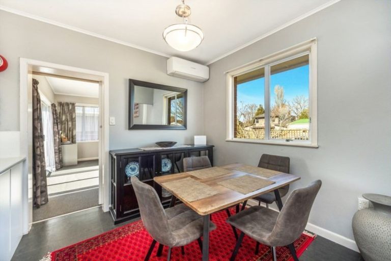 Photo of property in 24 Mcnicol Street, Fairfield, Hamilton, 3214