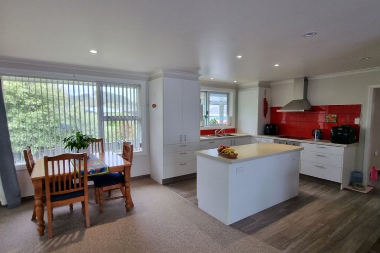Photo of property in 16 Keith Road, Paroa, Greymouth, 7805