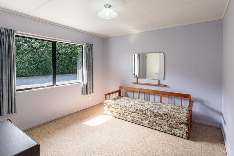 Photo of property in 218 Hokio Beach Road, Levin, 5571