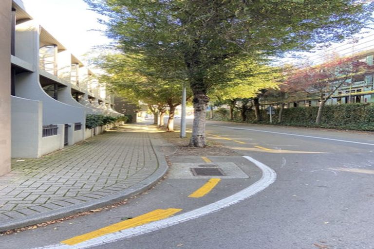 Photo of property in Mendosa Terraces Apartments, 31/9 Ebor Street, Te Aro, Wellington, 6011