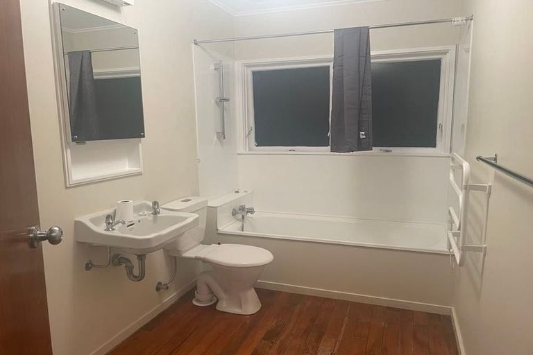 Photo of property in 4/25 Madras Street, Khandallah, Wellington, 6035