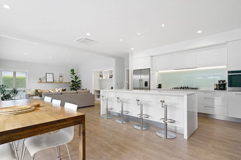 Photo of property in 50 Jarrett Terrace, Leamington, Cambridge, 3432