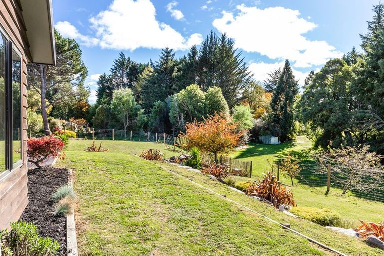 Photo of property in 176 Mapara Road, Acacia Bay, Taupo, 3385