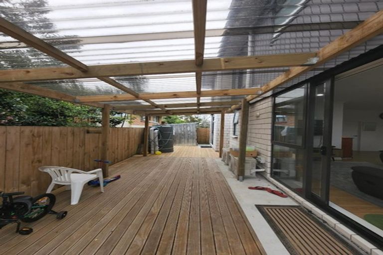 Photo of property in 2 Vanni Lane, Pahurehure, Papakura, 2113