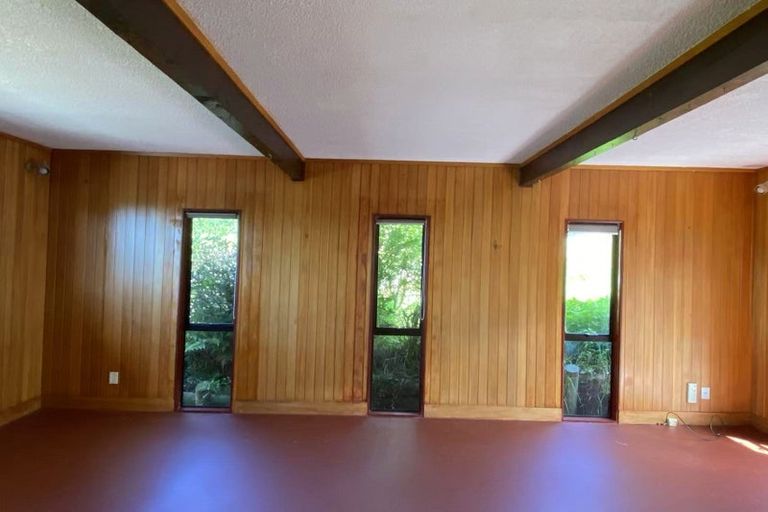 Photo of property in 2 Allender Drive, Torbay, Auckland, 0630