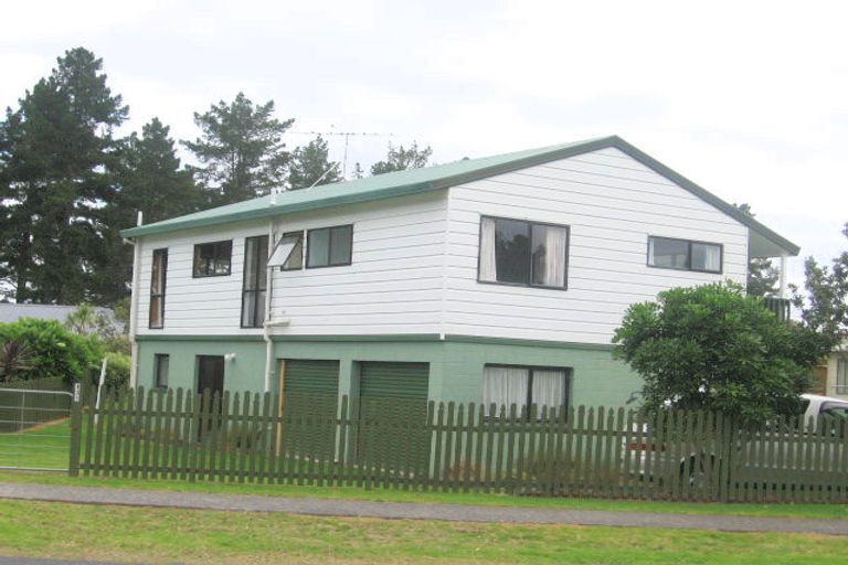 Photo of property in 131 Waimaire Avenue, Matarangi, Whitianga, 3592