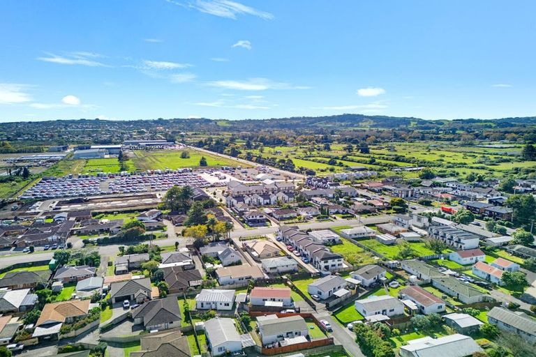 Photo of property in 22a Clarice Place, Takanini, 2112
