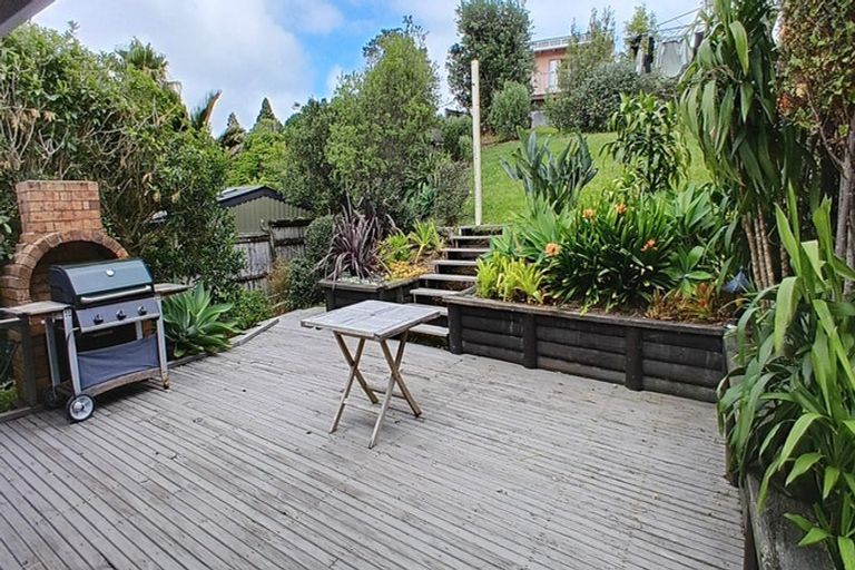 Photo of property in 19 Miraka Place, Birkenhead, Auckland, 0626