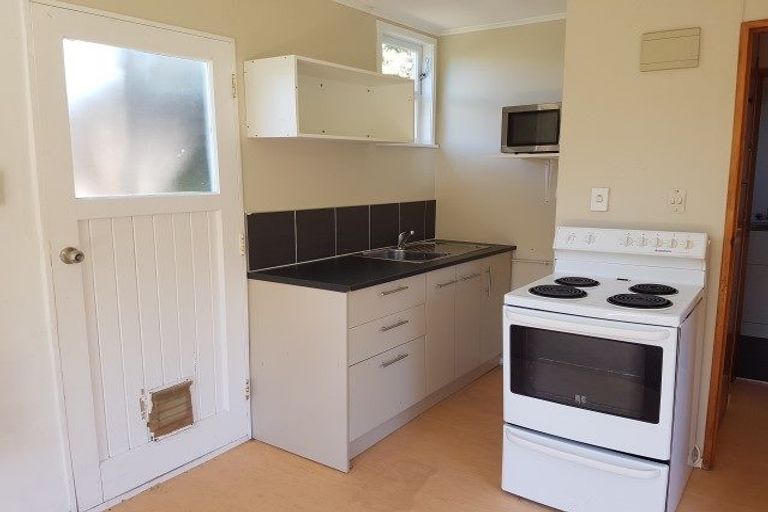 Photo of property in 138 Rangituhi Crescent, Takapuwahia, Porirua, 5022