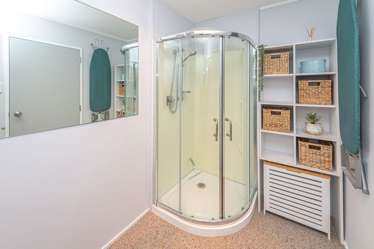 Photo of property in 19 Cross Street, Castlecliff, Whanganui, 4501